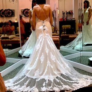 Essence of Australia wedding dress